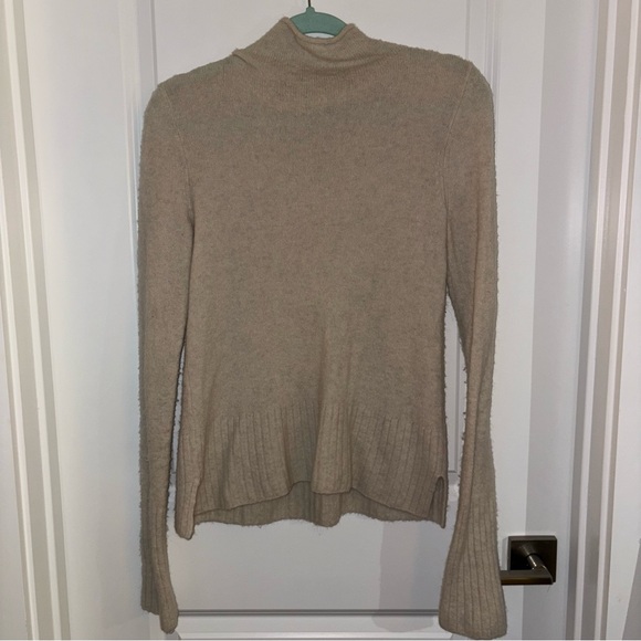 Madewell Turtleneck Sweater - Picture 5 of 5